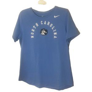Nike NCAA Women’s Nike North Carolina Tarheels Shirt Size XL